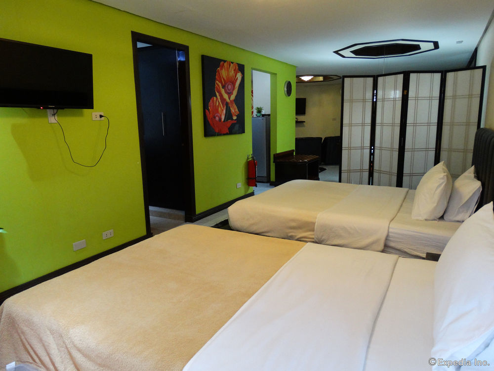 Manila Bay Serviced Apartments מראה חיצוני תמונה