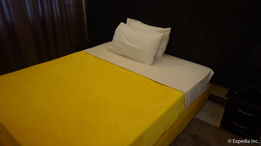 Manila Bay Serviced Apartments מראה חיצוני תמונה