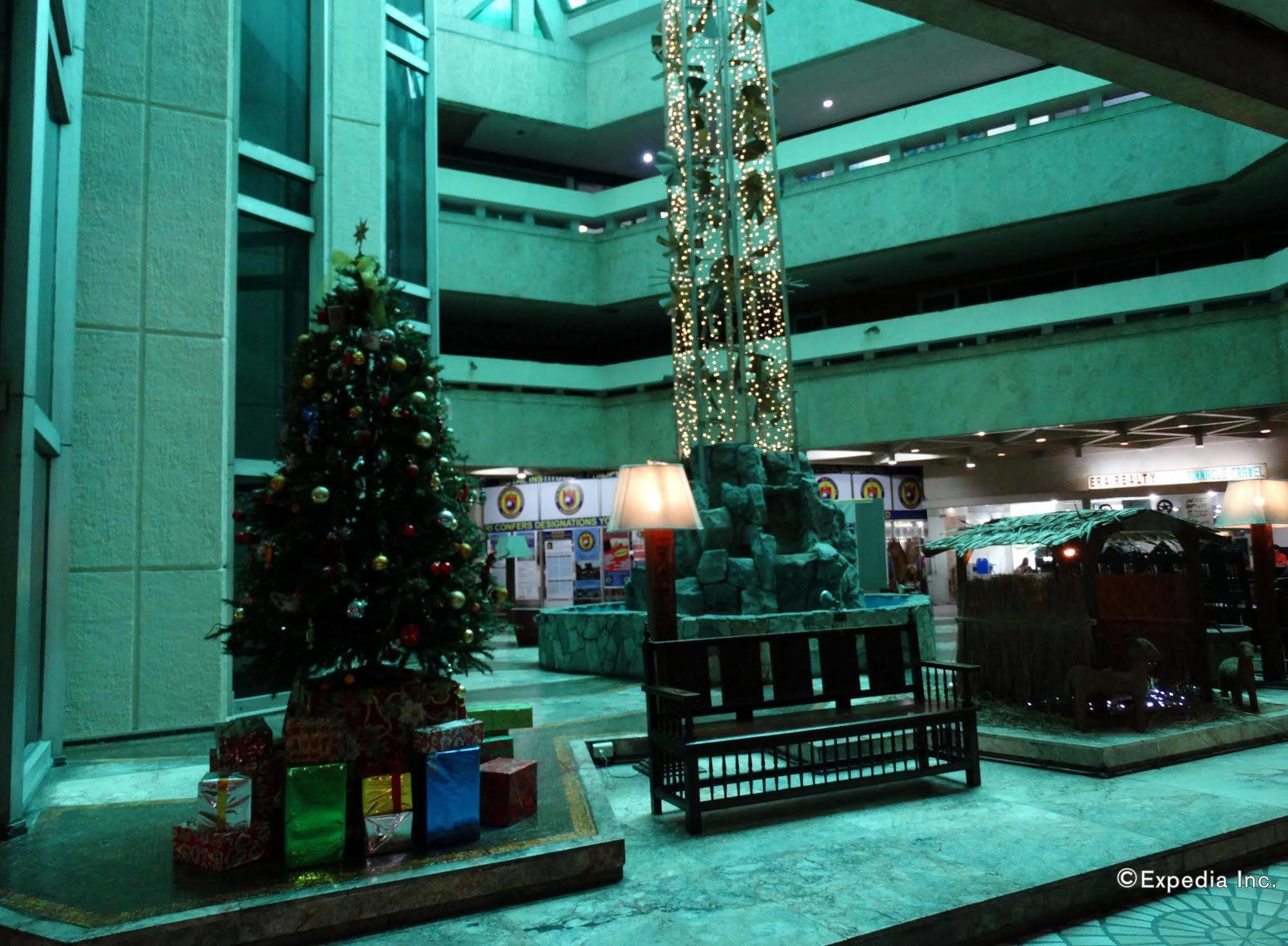 Manila Bay Serviced Apartments מראה חיצוני תמונה